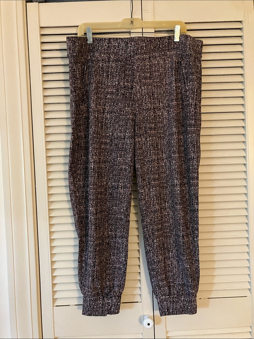 torrid Size 2 (18-20) Tweed print Jogger Pants in Black, Browns w pockets